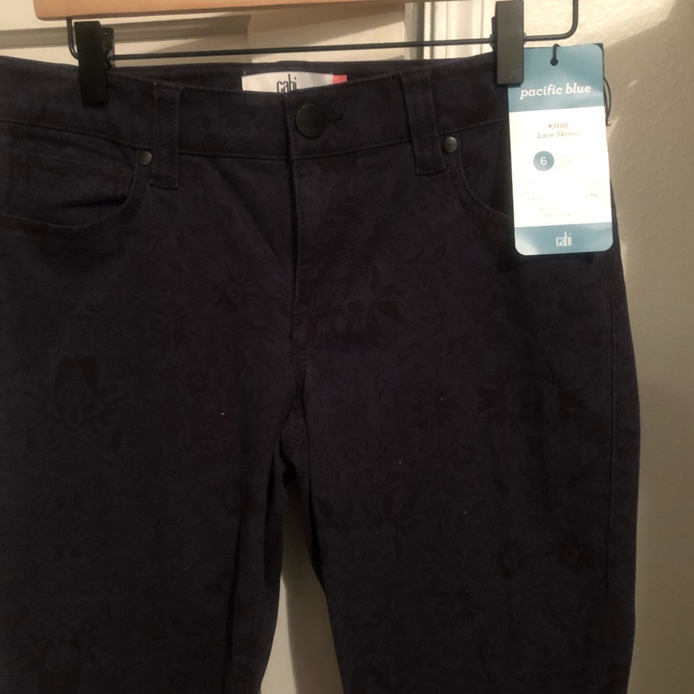 NWT Cabi Lace Curvy Skinny Jean Size 6
